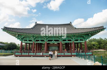 Gyeongju, Corea del Sud - Agosto 17, 2016: Donggung Palace e Wolji Pond di Gyeongju, Corea del Sud. Foto Stock