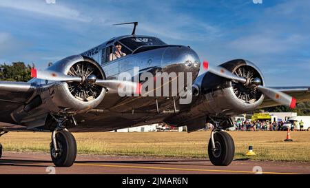 L'aereo Lockheed L-188 Electra ad un salone aereo. Amelia Earhart volò con un tale aereo e scomparve nel 1937 Foto Stock