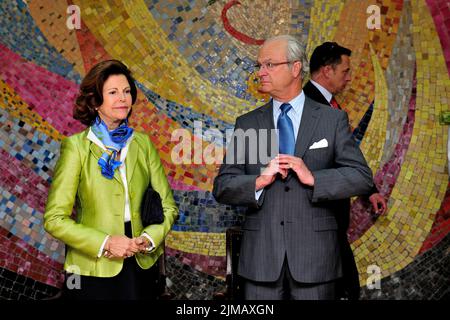 Regina Silvia Re Carl XVI Gustaf di Svezia e Regina Silvia di Svezia foto Kazimierz Jurewicz Foto Stock