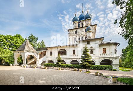 La Madonna di Kazan chiesa nel parco Kolomenskoe, Mosca, Russia Foto Stock