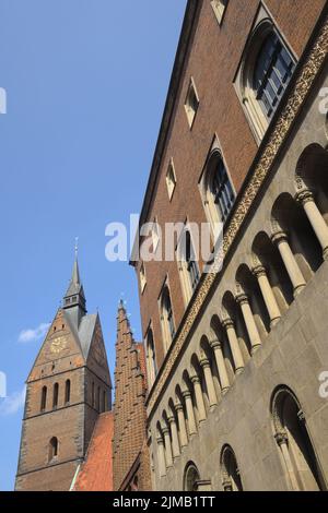 Hannover - Marktkirche e il Vecchio Municipio con il Palazzo Ducale, Germania Foto Stock