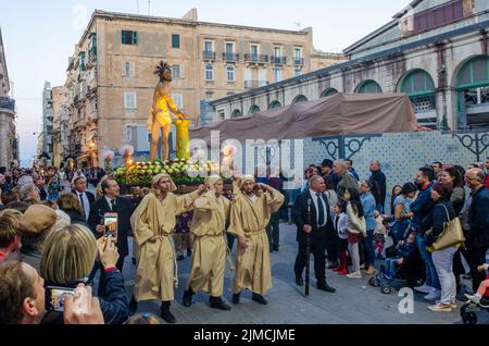 Processione del Venerdì Santo, Valleta, Malta Foto Stock