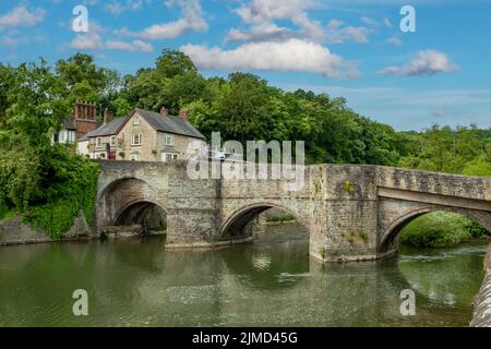 Ponte sul fiume Teme, Ludlow, Shropshire, Inghilterra Foto Stock