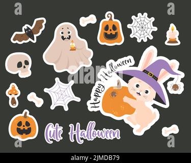 Adesivi di Halloween. Simpatico personaggio di coniglio in cappello di strega con zucca e ragno, lanterna di zucca jack, cobbweb, fantasma, pipistrello e cranio con ossa. Isolare Illustrazione Vettoriale