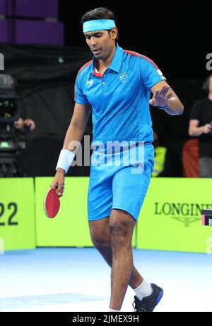 NEC Birmingham, Birmingham, Regno Unito. 5th ago 2022. Common Wealth Games : Ping-pong: .Achanta Sharath Kamal (IND) & .Quek Yong Izaac (Credit Image: © Seshadri Sukumar/ZUMA Press Wire) Foto Stock