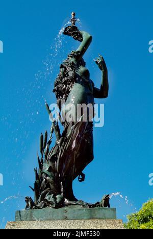 Australia, Lewis Wolfe Levy fontana con scultura in giardino botanico reale pubblico Foto Stock