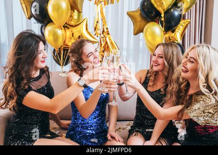 festa delle ragazze, evento speciale champagne Foto Stock