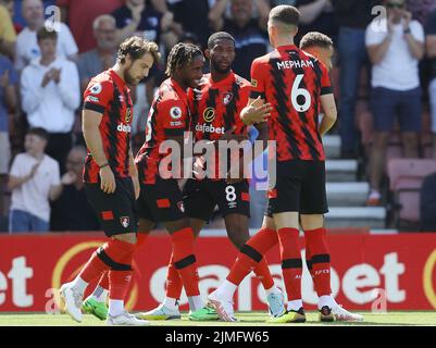 Bournemouth, Inghilterra, 6th agosto 2022. Jefferson Lerma di Bournemouth festeggia dopo aver segnato il traguardo di apertura durante la partita della Premier League al Vitality Stadium di Bournemouth. Il credito d'immagine dovrebbe leggere: Paul Terry / Sportimage Foto Stock