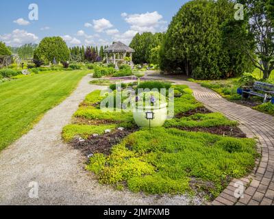 Il Garden Door ha aperto nel 2005 presso la Stazione di Ricerca agricola Peninsulare dell'Università del Wisconsin a Sturgeon Bay in Door County Wisconsin USA Foto Stock