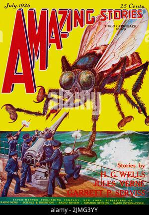 Copertina di Amazing Stories, luglio 1926, Volume 1, numero 4. Copertina raffigura 'le uova dal lago Tanganyika' di Curt Siodmak. Copertina di Frank R. Paul Foto Stock