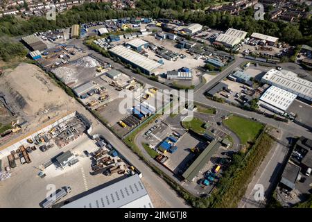 Vista aerea di un grande parco industriale a Manchester, UK Recycling Plant Foto Stock