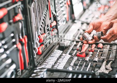 ingegnere strumento retail handyman scelta strumenti Foto Stock