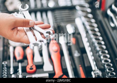 ingegnere strumento retail handyman scelta strumenti Foto Stock