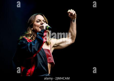 Skanderborg, Danimarca. 06th ago 2022. La cantante inglese Melanie C suona un concerto dal vivo durante il festival musicale danese SmukFest 2022 a Skanderborg. (Photo Credit: Gonzales Photo/Alamy Live News Foto Stock