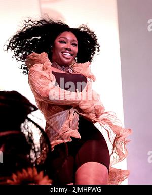 SZA si esibisce durante il Festival della musica e delle arti Outside Lands del 2022 al Golden Gate Park il 05 agosto 2022 a San Francisco, California. Foto: Casey Flanigan/imageSPACE/Sipa USA Credit: Sipa USA/Alamy Live News Foto Stock