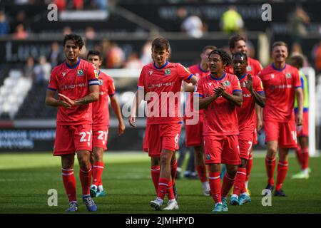 Swansea, Regno Unito. 06th ago 2022. Blackburn Rovers applaude i sostenitori in viaggio a Swansea, Regno Unito il 8/6/2022. (Foto di Mike Jones/News Images/Sipa USA) Credit: Sipa USA/Alamy Live News Foto Stock