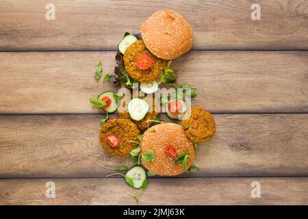 Piatto disporre deliziosi hamburger vegan Foto Stock