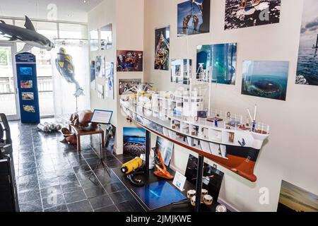 Hampton Virginia, Tidewater Area, il museo della collezione Jacques Cousteau Society espone al suo interno mostre, oceani esplorazione mare immersioni marine Foto Stock