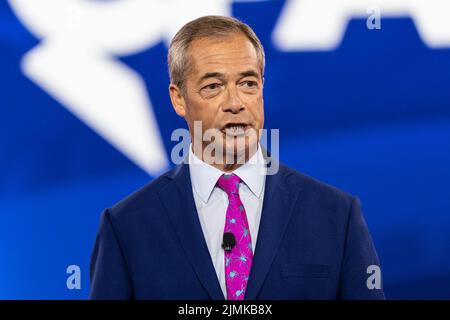 Dallas, Stati Uniti. 06th ago 2022. Nigel Farage parla durante la conferenza CPAC Texas 2022 all'Hilton Anatole (Photo by Lev Radin/Pacific Press) Credit: Pacific Press Media Production Corp./Alamy Live News Foto Stock