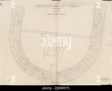 Poelzig Hans (1869-1936), scuola professionale di Urban, Berlino-Kreuzberg (03,1929): Grundriss KG 1: 100. Matita su trasparente, 150 x 196,8 cm (inclusi i bordi di scansione) Foto Stock