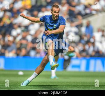 06 ago 2022 - Tottenham Hotspur v Southampton - Premier League - Tottenham Hotspur Stadium Tottenham's Harry Kane durante la partita contro Southampton Picture Credit : © Mark Pain / Alamy Live News Foto Stock