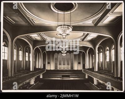 Poelzig Hans (1869-1936), sala concerti a Breslavia. Conversione (1925): Spettatori in vista della tappa. Foto su carta, 17,6 x 23,6 cm (inclusi i bordi di scansione) Foto Stock