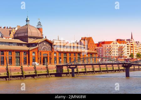 Mercato del pesce ad Amburgo, Germania Foto Stock