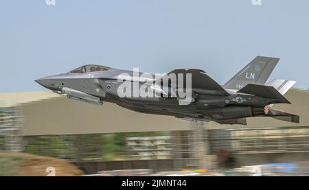 USAF F-35A Lightning II, con partenza dal Royal International Air Tattoo Foto Stock