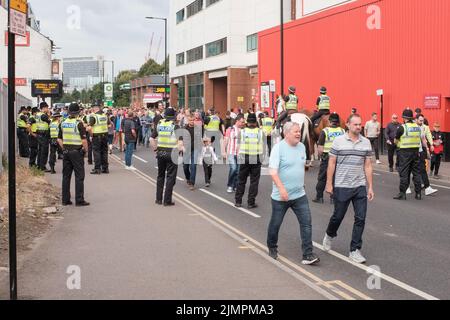 Sheffield United contro il Millwall FC al Bramall Lane Stadium di Sheffield nel campionato EFL, 6 agosto 2022 Foto Stock