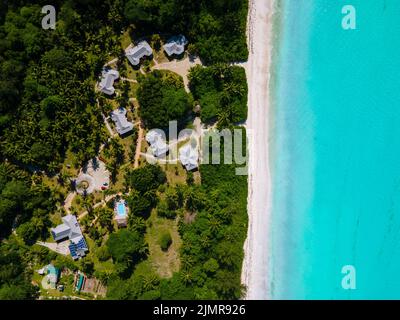 Anse Volbert, isola di Praslin alle Seychelles veduta aerea sulla spiaggia di anse volvert cota d'Or sull'isola di Praslin alle Seychelles Foto Stock