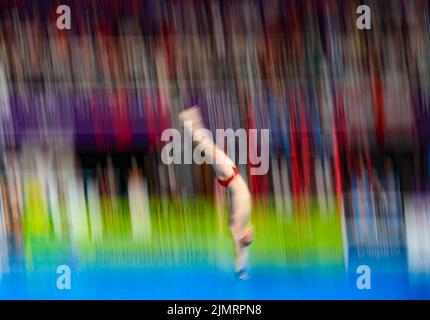 Aidan Heslop del Galles in azione durante la finale della piattaforma maschile del 10m al Sandwell Aquatics Center il giorno dieci dei Giochi del Commonwealth 2022 a Birmingham. Data foto: Domenica 7 agosto 2022. Foto Stock