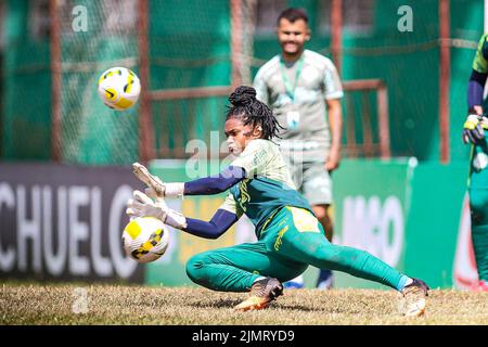 Belem, Brasile. 07th ago 2022. PA - Belem - 08/07/2022 - DONNE BRASILIANE 2022, ESMAC X PALMEIRAS - Palmeiras giocatore durante il warm-up prima della partita contro ESMAC al Souza Stadium per il Campionato brasiliano delle Donne 2022. Foto: Fernando Torres/AGIF/Sipa USA Credit: Sipa USA/Alamy Live News Foto Stock