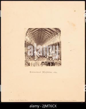 London stereoscopic & Photographic Company, World Exhibition 1862, Londra (1862): Vista di una sala espositiva. Foto su carta, su cartone, 23,4 x 19,5 cm (compresi i bordi di scansione) London stereoscopic & Photographic Company : Weltausstellung 1862, London Foto Stock