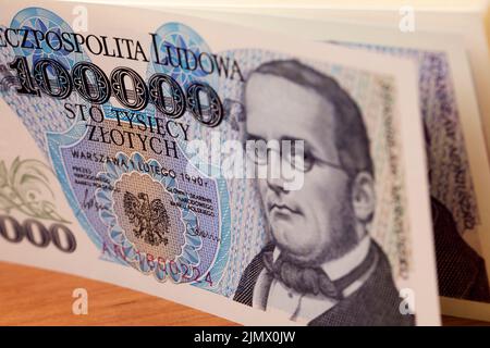 Vecchio denaro polacco - 100000 Zloty uno sfondo Foto Stock