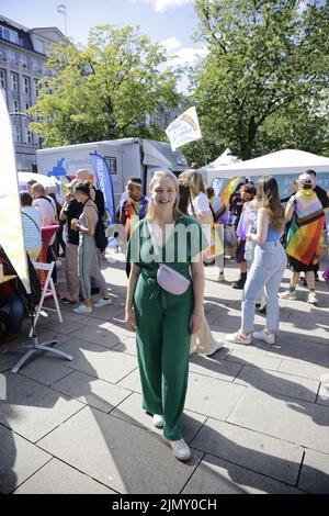 Ria Schröder (MDB) bei der Hamburger CSD-Demonstration und CSD Straßenfest. Amburgo, 06.08.2022 Foto Stock