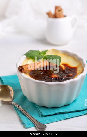 Budino di riso tradizionale turco. Foto Stock