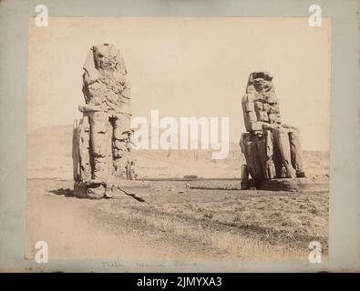 Sebah Jean Pascal (1823-1890), Memnon colosso di fronte alla valle dei re, Tebe (senza dat.): Vista della guardia figure da sud-est. Foto su cartone, 24,6 x 32,4 cm (inclusi i bordi di scansione) Foto Stock