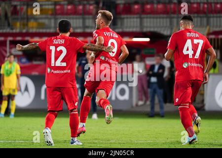 U-Power Stadium, Monza, Italia, 07 agosto 2022, Christian Gytkjaer (AC Monza) celebra il suo traguardo durante AC Monza vs Frosinone Calcio - piede italiano Foto Stock