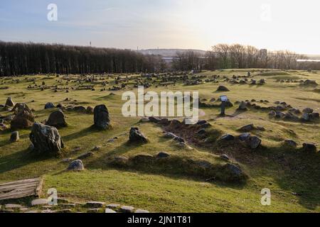 Antico cimitero vichingo di Lindholm Hoje Foto Stock