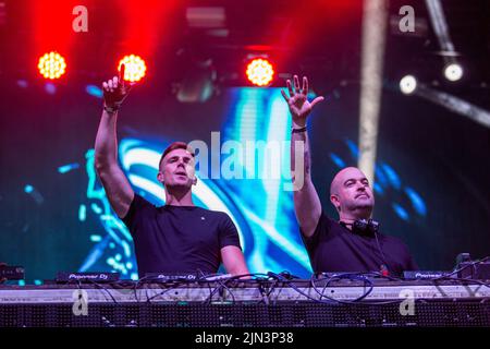 Belfast, Regno Unito. 08th ago 2022. 8th agosto 2022 Timmy Trumpet Headlines Féile Dance Night at Falls Park è stato sostenuto da Bryan Kearney e John o'Callaghan Credit: Bonzo/Alamy Live News Foto Stock