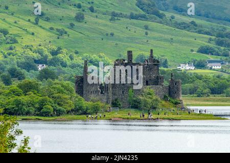 Kilchurn Castle e Loch Awe, Argyll, Scozia Foto Stock