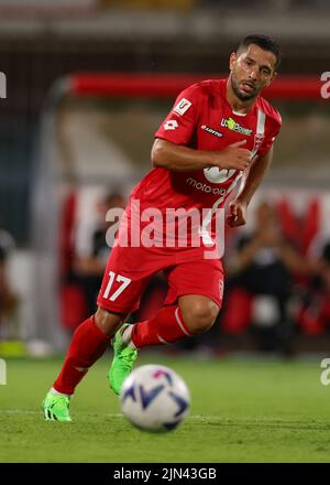 Monza, Italia, 7th agosto 2022. Gianluca Caprari dell'AC Monza durante la partita Coppa Italia all'U-Power Stadium di Monza. Il credito d'immagine dovrebbe essere: Jonathan Moscrop / Sportimage Foto Stock