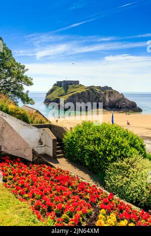 St Catherine's Island e Fort e la spiaggia protetta del castello a Tenby, Pembrokeshire, Galles, Regno Unito Foto Stock