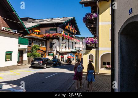 St Gilgen è un comune di Salisburgo, situata nella regione del Salzkammergut, nella regione di Wolfgangsee. Austria. Foto Stock