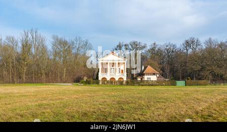 Caccia Lodge. Ex residenza estiva del Liechtenstein, zona Lednice-Valtice. Repubblica Ceca, regione della Moravia meridionale vicino al castello di Lednice. Foto Stock