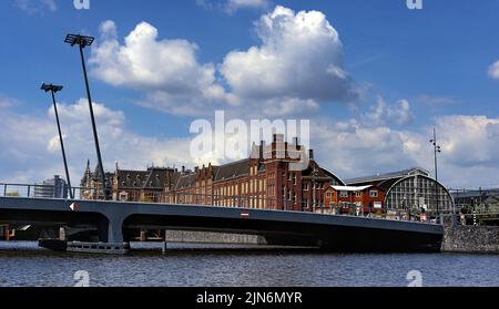 Amsterdam - una città di ciclisti e canali d'acqua Foto Stock