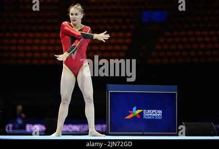 Monaco di Baviera, Germania. 09th ago 2022. La ginnastica belga Maellyse Brassart è raffigurata durante una sessione di allenamento in vista dei Campionati europei di ginnastica a Monaco di Baviera, Germania, martedì 09 agosto 2022. La CE ha luogo dal 11 al 21 agosto. FOTO DI BELGA ERIC LALMAND Credit: Belga News Agency/Alamy Live News Foto Stock