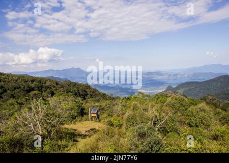 Vista sul sentiero di montagna Bocaina Foto Stock