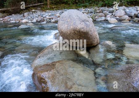 Fiume Lynn Canyon Valley a North Vancouver Foto Stock