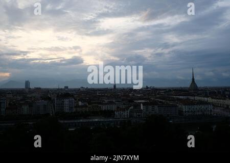 Cielo grigio su Tuin Foto Stock